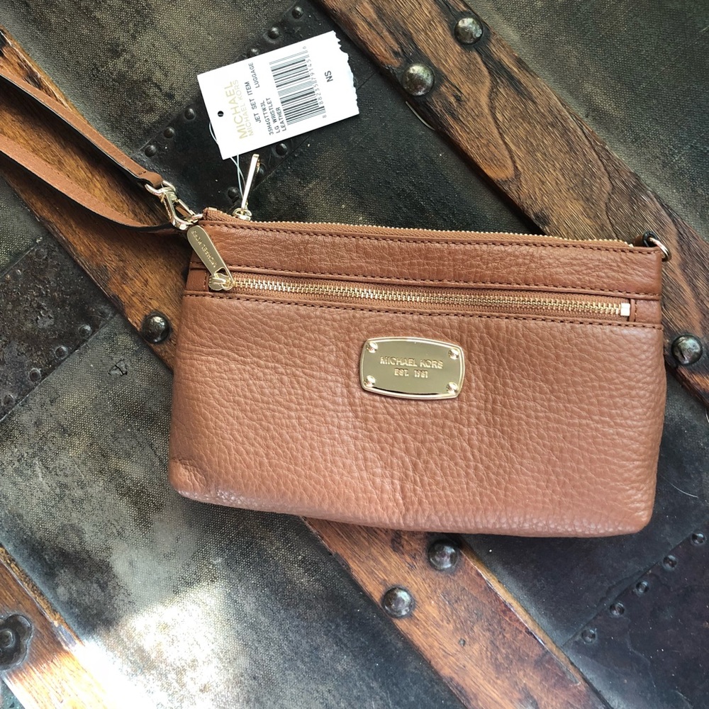 Michael Kors wristlet